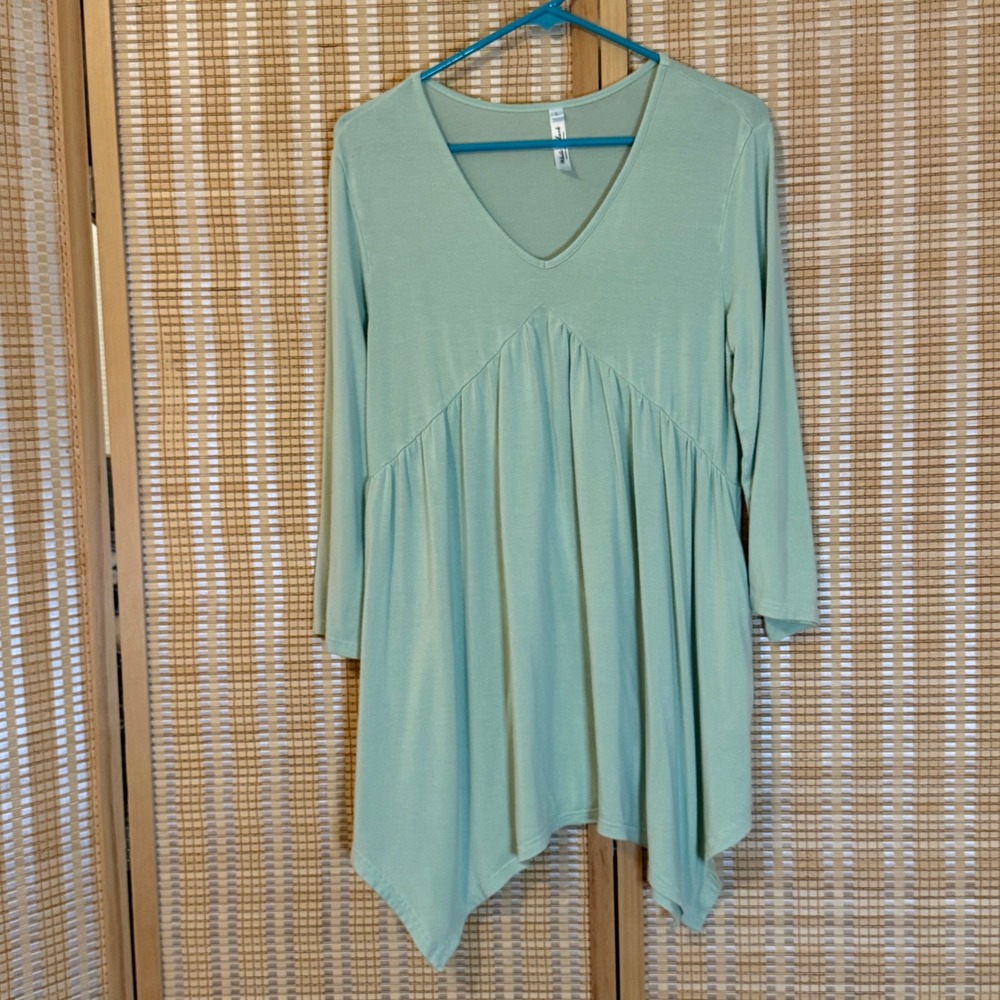 White Mark Womens Mint Green V-Neck Sharkbite Hem Empire Waist Tunic Top Size L